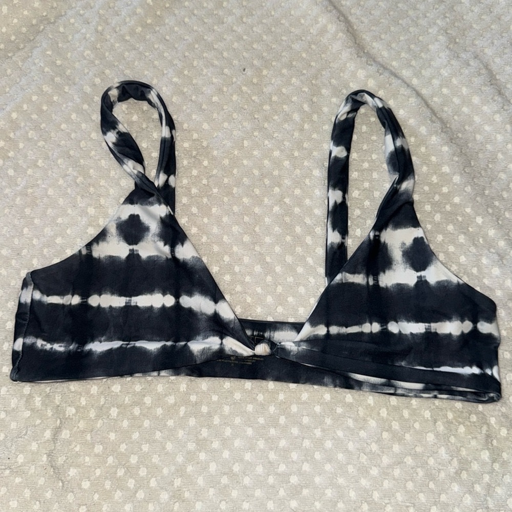 Skatie “Penny” Bikini Top